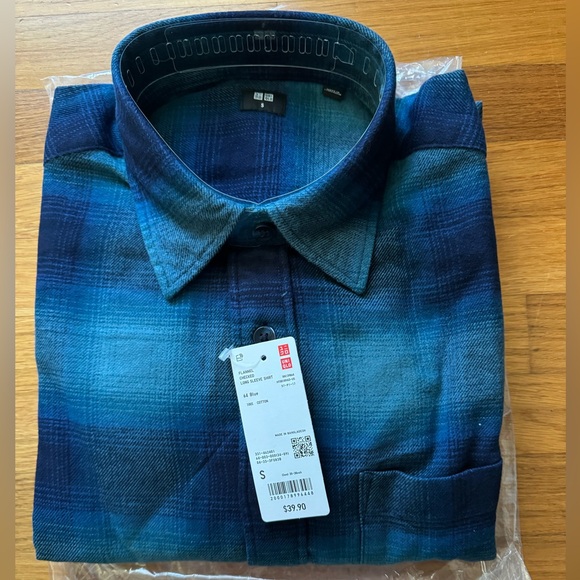 Uniqlo Other - Uniqlo Fannel checked long sleeve shirt